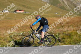 Foto #2665254 | 16-08-2022 10:22 | Passo Dello Stelvio - die Spitze BICYCLES