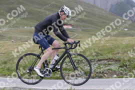 Photo #3201657 | 23-06-2023 13:09 | Passo Dello Stelvio - Peak BICYCLES