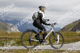 Foto #3694206 | 02-08-2023 11:01 | Passo Dello Stelvio - die Spitze BICYCLES