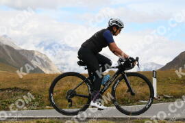 Photo #4296444 | 20-09-2023 13:11 | Passo Dello Stelvio - Peak BICYCLES