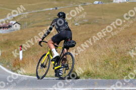 Photo #2729470 | 24-08-2022 12:30 | Passo Dello Stelvio - Peak BICYCLES