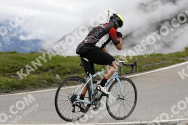 Foto #3294885 | 01-07-2023 10:45 | Passo Dello Stelvio - die Spitze BICYCLES
