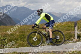 Foto #3630425 | 29-07-2023 14:30 | Passo Dello Stelvio - die Spitze BICYCLES
