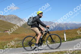 Foto #2698910 | 21-08-2022 12:42 | Passo Dello Stelvio - die Spitze BICYCLES