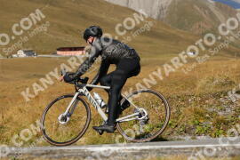 Photo #4299624 | 24-09-2023 13:20 | Passo Dello Stelvio - Peak BICYCLES