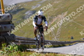 Foto #3967734 | 19-08-2023 15:13 | Passo Dello Stelvio - die Spitze BICYCLES