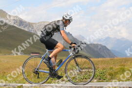 Photo #4083865 | 26-08-2023 14:33 | Passo Dello Stelvio - Peak BICYCLES