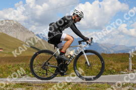 Photo #3912490 | 16-08-2023 12:04 | Passo Dello Stelvio - Peak BICYCLES