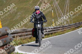 Foto #2664863 | 16-08-2022 09:52 | Passo Dello Stelvio - die Spitze BICYCLES