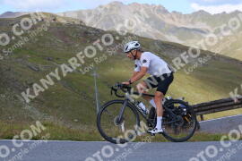 Foto #3931398 | 18-08-2023 09:49 | Passo Dello Stelvio - die Spitze BICYCLES