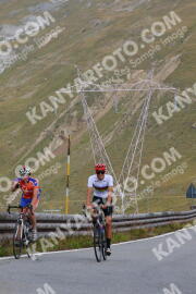 Foto #2677688 | 17-08-2022 10:22 | Passo Dello Stelvio - die Spitze BICYCLES