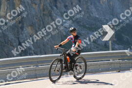 Photo #2641982 | 14-08-2022 12:05 | Gardena Pass BICYCLES