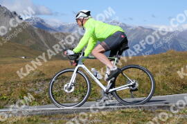 Photo #4299695 | 24-09-2023 14:34 | Passo Dello Stelvio - Peak BICYCLES