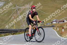 Foto #2697355 | 21-08-2022 11:12 | Passo Dello Stelvio - die Spitze BICYCLES