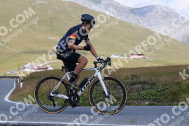 Foto #4078470 | 26-08-2023 12:18 | Passo Dello Stelvio - die Spitze BICYCLES