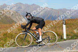 Foto #2732722 | 24-08-2022 13:31 | Passo Dello Stelvio - die Spitze BICYCLES