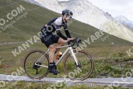 Photo #3730453 | 06-08-2023 11:30 | Passo Dello Stelvio - Peak BICYCLES