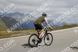 Photo #3695907 | 02-08-2023 11:52 | Passo Dello Stelvio - Peak BICYCLES