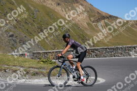 Photo #2719223 | 23-08-2022 13:27 | Passo Dello Stelvio - Prato side BICYCLES