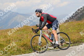 Photo #4083836 | 26-08-2023 14:33 | Passo Dello Stelvio - Peak BICYCLES
