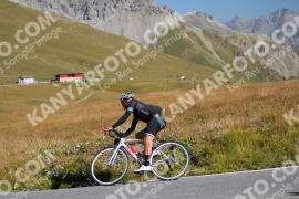 Photo #2664990 | 16-08-2022 10:09 | Passo Dello Stelvio - Peak BICYCLES