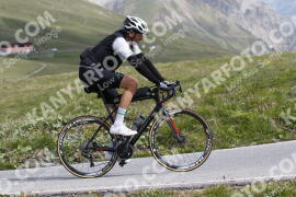Foto #3361774 | 06-07-2023 10:31 | Passo Dello Stelvio - die Spitze BICYCLES
