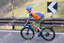 Photo #4037115 | 23-08-2023 13:20 | Passo Dello Stelvio - Peak BICYCLES