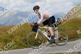 Photo #3914550 | 16-08-2023 13:46 | Passo Dello Stelvio - Peak BICYCLES