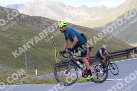Foto #3931583 | 18-08-2023 10:17 | Passo Dello Stelvio - die Spitze BICYCLES