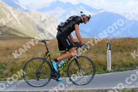 Photo #2752204 | 26-08-2022 11:51 | Passo Dello Stelvio - Peak BICYCLES