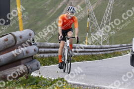 Photo #3531783 | 18-07-2023 14:00 | Passo Dello Stelvio - Peak BICYCLES