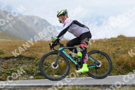 Photo #4265249 | 16-09-2023 13:03 | Passo Dello Stelvio - Peak BICYCLES