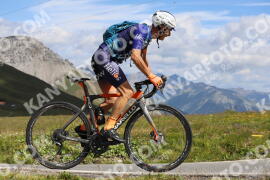 Photo #3601432 | 28-07-2023 11:02 | Passo Dello Stelvio - Peak BICYCLES