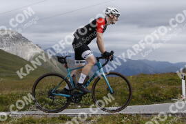 Photo #3693982 | 02-08-2023 10:55 | Passo Dello Stelvio - Peak BICYCLES