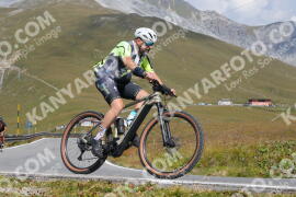 Photo #3894712 | 15-08-2023 11:18 | Passo Dello Stelvio - Peak BICYCLES