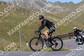 Foto #3956463 | 19-08-2023 10:09 | Passo Dello Stelvio - die Spitze BICYCLES