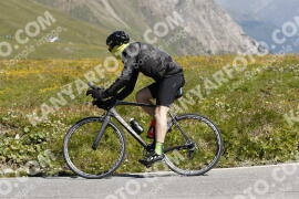 Photo #3461143 | 15-07-2023 11:13 | Passo Dello Stelvio - Peak BICYCLES