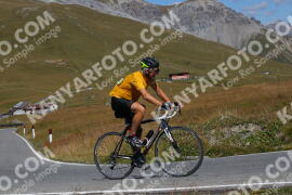 Photo #2667284 | 16-08-2022 11:40 | Passo Dello Stelvio - Peak BICYCLES