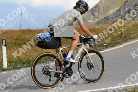 Foto #2657342 | 15-08-2022 11:13 | Passo Dello Stelvio - die Spitze BICYCLES