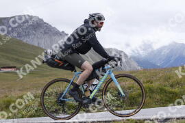 Photo #3722315 | 05-08-2023 11:40 | Passo Dello Stelvio - Peak BICYCLES