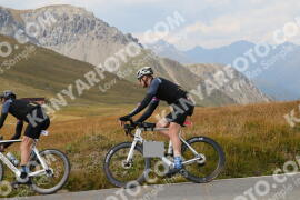Photo #2682156 | 17-08-2022 15:37 | Passo Dello Stelvio - Peak BICYCLES