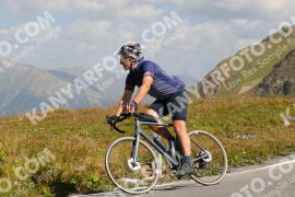 Photo #4034571 | 23-08-2023 11:29 | Passo Dello Stelvio - Peak BICYCLES