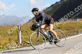 Foto #3910576 | 16-08-2023 10:39 | Passo Dello Stelvio - die Spitze BICYCLES