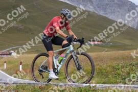 Photo #3934095 | 18-08-2023 11:53 | Passo Dello Stelvio - Peak BICYCLES