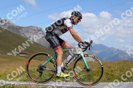 Foto #3934464 | 18-08-2023 12:02 | Passo Dello Stelvio - die Spitze BICYCLES