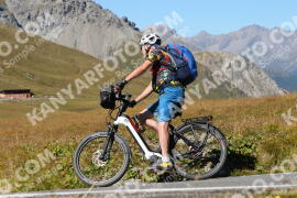 Photo #4156162 | 04-09-2023 14:34 | Passo Dello Stelvio - Peak BICYCLES