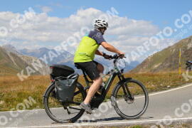 Foto #2672723 | 16-08-2022 14:41 | Passo Dello Stelvio - die Spitze BICYCLES