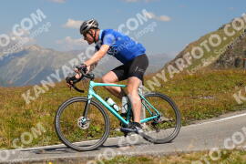 Photo #3982802 | 20-08-2023 11:57 | Passo Dello Stelvio - Peak BICYCLES