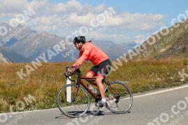 Photo #2671233 | 16-08-2022 13:18 | Passo Dello Stelvio - Peak BICYCLES