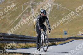 Photo #4299628 | 24-09-2023 13:30 | Passo Dello Stelvio - Peak BICYCLES
